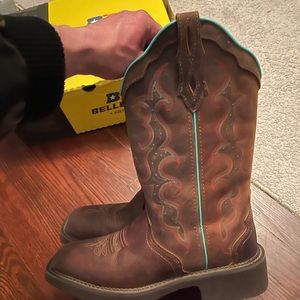 Women’s Justin Boots